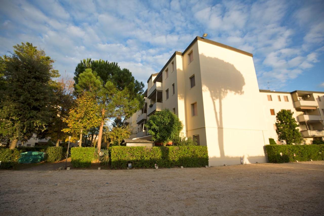 Residence 3 D Lido di Spina Exterior photo